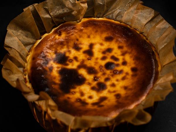 Paparch's Burnt Cheesecake