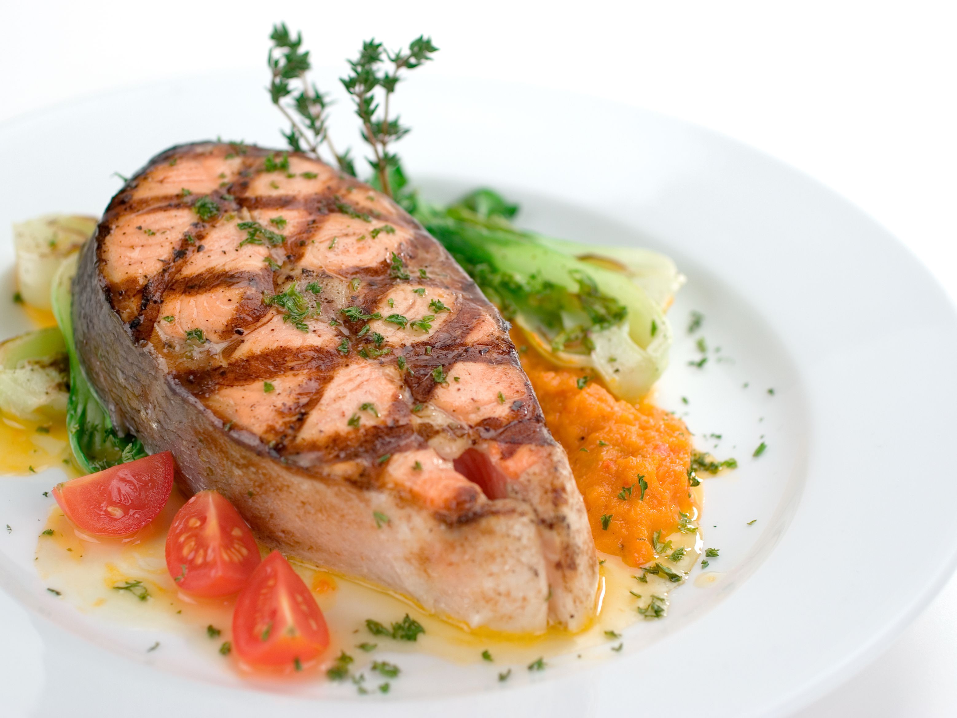 grilled-salmon-steak