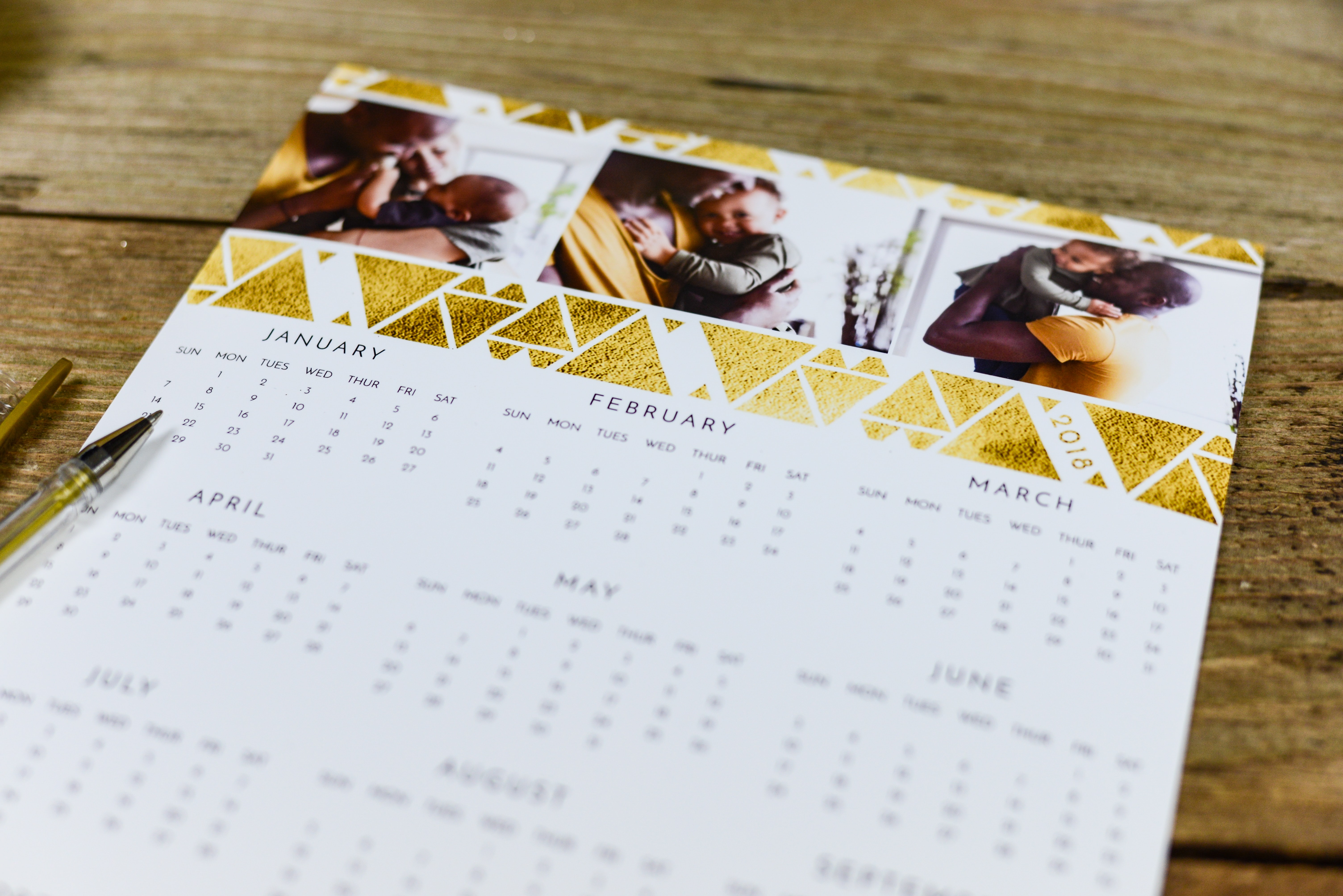 white and gold calendar template