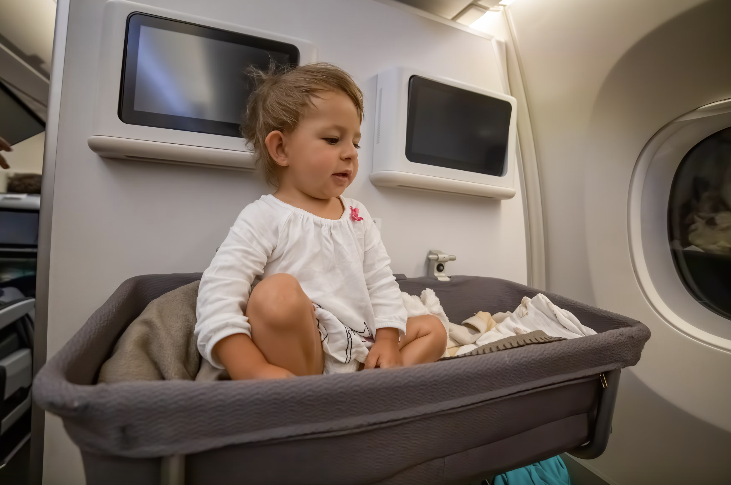 child bassinet seat in flight